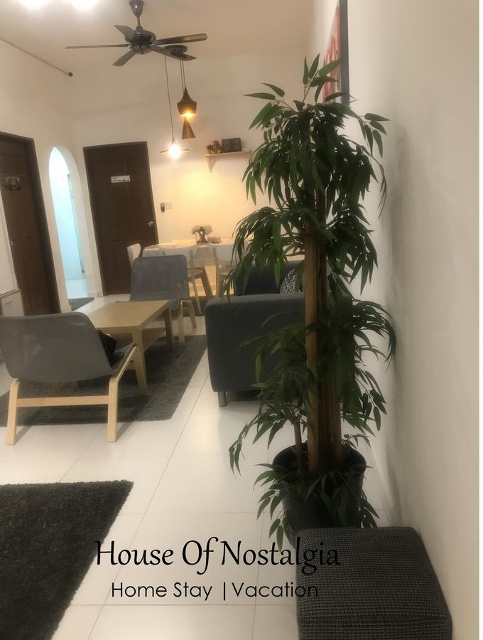 شقة House Of Nostalgia لومو المظهر الخارجي الصورة